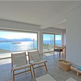5 bedroom luxury villa with infinity pool, sea views and tennis court near Chania, sleeps 10